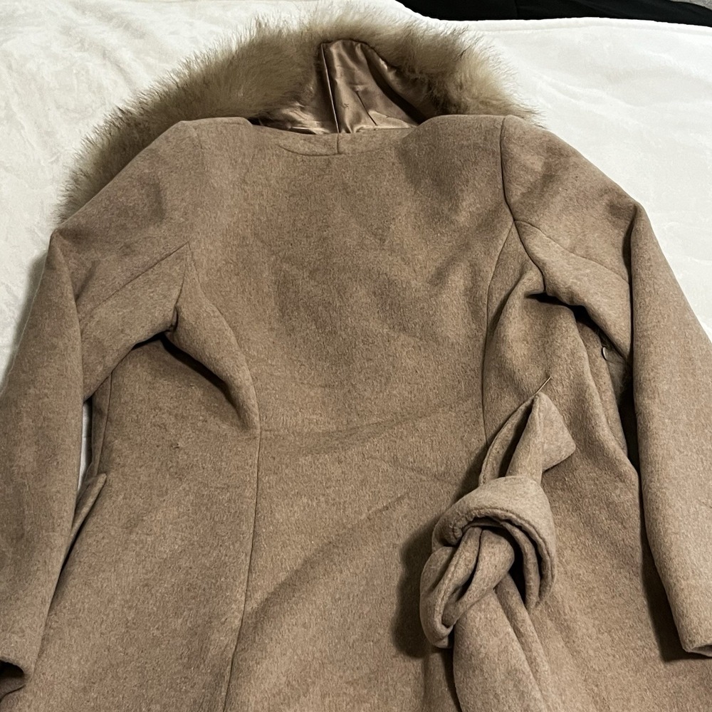 Marciano By Guess Wool Blend Coat Womens Size‎ 2 Tan Camel Faux Fur Trim Belted - Picture 6 of 16